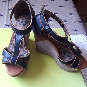 Jessica Simpson wedges